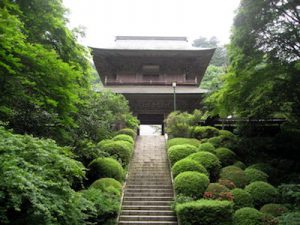 雲岩寺の山門