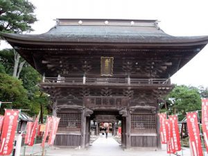 竹駒稲荷神社の随身門