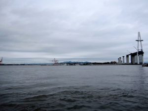 県営渡船から見る富山新港