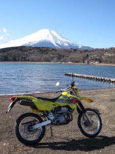 山中湖から見る富士山