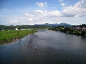 大石田を流れる最上川
