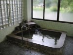 上野温泉「名月荘」の湯