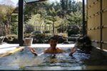 温川温泉「白雲荘」の湯に入る