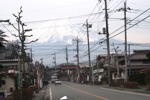 富士吉田では正面に富士山を見る