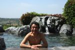 「龍神の湯」の露天風呂に入る