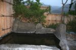 「椿温泉」の露天風呂