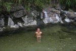 大湯温泉の「川の湯っこ」