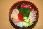 加茂温泉「美人の湯」の「ちらし丼」