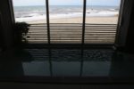 「旅館丸一」の湯から見る日本海