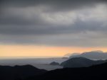 荷坂峠PAの「マンボウの丘」から見る紀伊の眺め