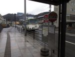 岩手県交通のバスは釜石駅前に到着