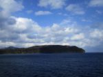 西ノ島最東端の岬を通過