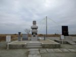 中浜地区の震災慰霊塔の「千年塔」