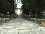 鹽竈神社の表参道
