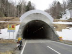 咲花峠のトンネル