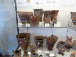 「温故館」に展示されている縄文式土器