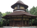 上野公園の俳聖殿