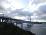 鳴門岬から見る大鳴門橋