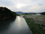 亀岡盆地を流れる大堰川